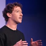 Mark Zuckerberg egy mesterséges intelligenciabotot épít, hogy segítse a Meta futtatását és versenyképes maradjon az AI-ban