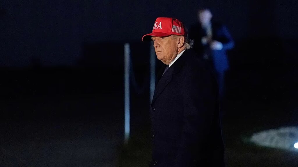 Trump szerint az iráni háború „négy hétig vagy kevesebb ideig” tarthat, ahogy a csapások eszkalálódnak