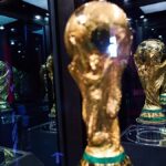 Anglia szuperszurkolója abban a reményben, hogy eladhat házat, hogy finanszírozza a FIFA-világbajnokság mérkőzéseire való utazását