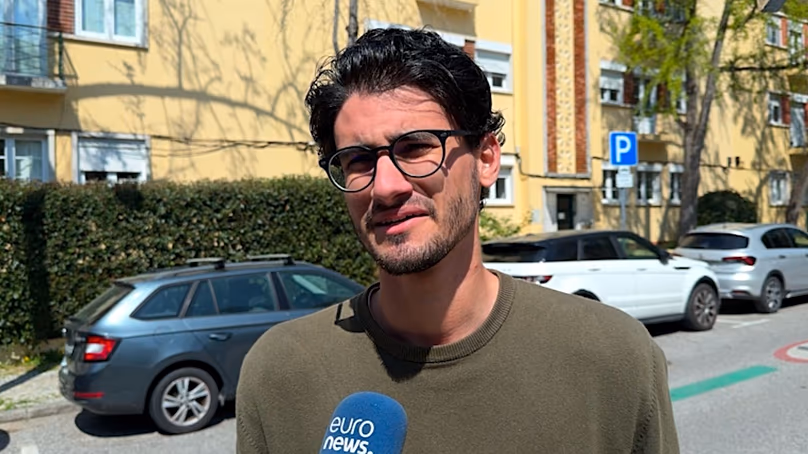 Egy lisszaboni lakos úgy gondolja, hogy a közösségi média tilalmainak az egyéni kontextustól kell függniük. 