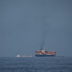 Oroszország és Kína megvétózza a Hormuzi-szoros újbóli megnyitását célzó ENSZ-határozatot, mivel az Egyesült Államok határideje közeleg a megállapodásra