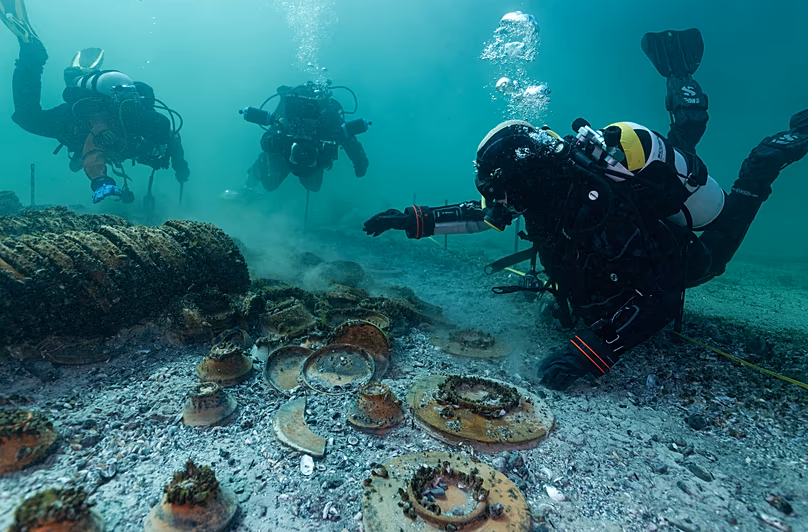 A víz alatti régészek megtalálják a 2000 éves hajó rakományát