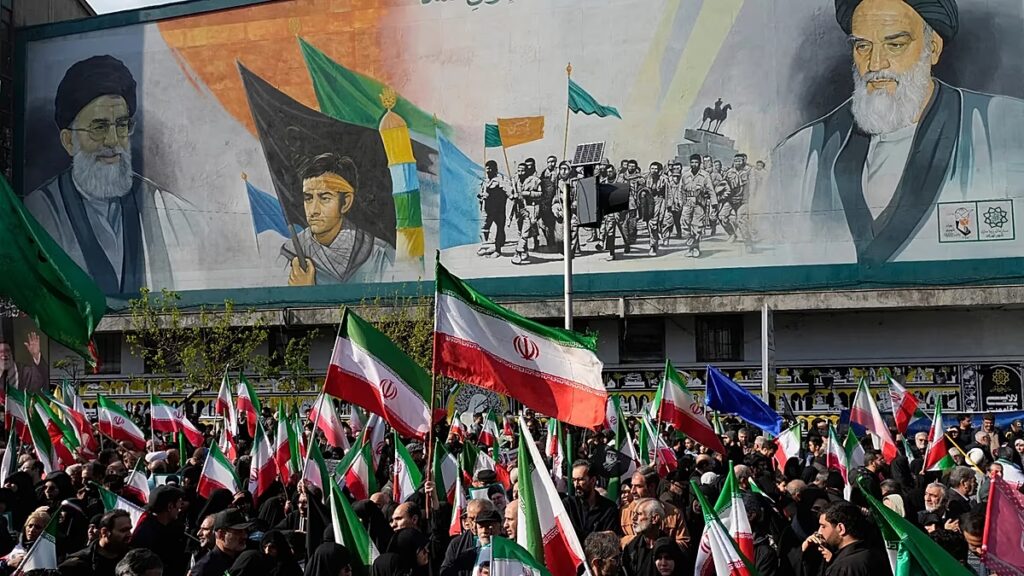 Az amerikai-iráni tűzszünet az összeomlás szélén áll a tárgyalások elakadásával és a Hormuzi-szoros válságának elmélyülésével