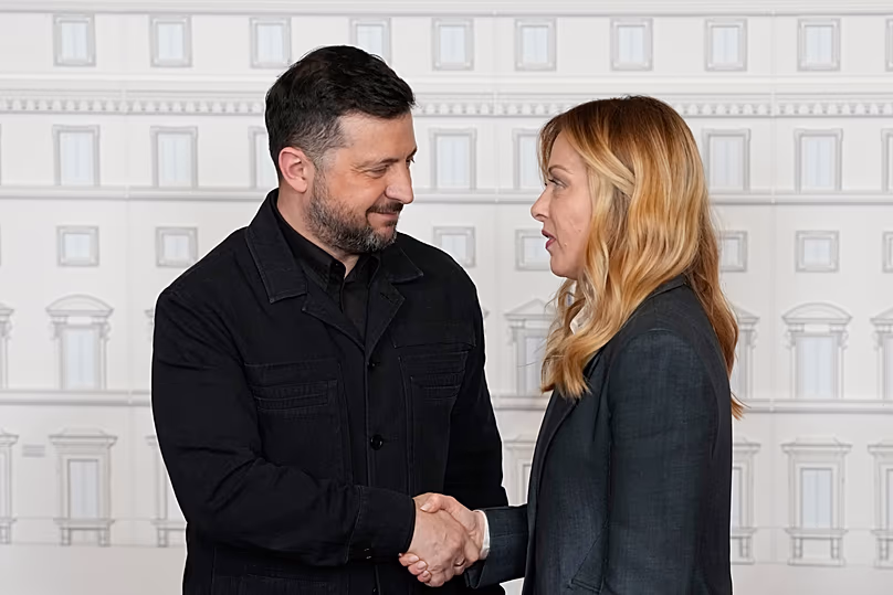 Giorgia Meloni olasz miniszterelnök találkozik Volodimir Zelenszkij ukrán elnökkel Rómában, 2026. április 15-én.