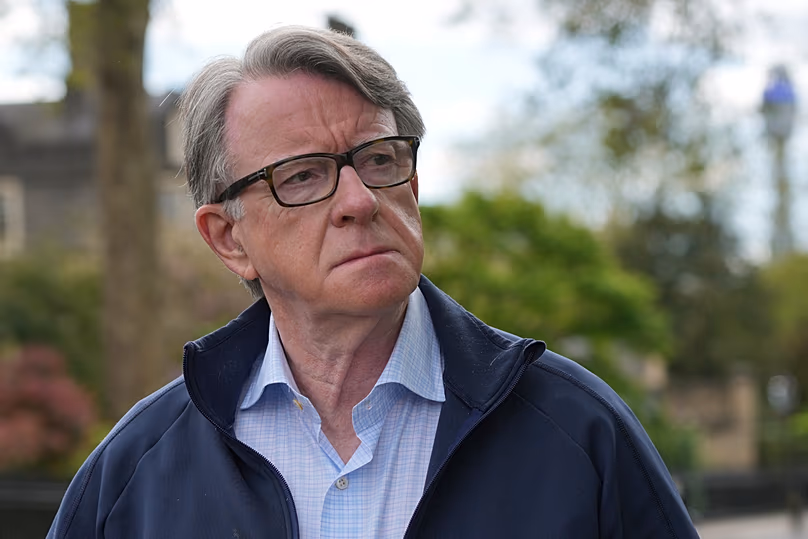 Peter Mandelson londoni otthona előtt, 2026. április 20