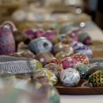 A lipcsei Eierlei fesztivál a húsvéti dekoráció „szokatlan” művészetét ünnepli