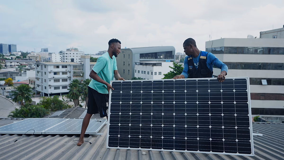 A napenergia költségeinek zuhanásával a fosszilis tüzelőanyagok gyorsan drágábbakká válnak