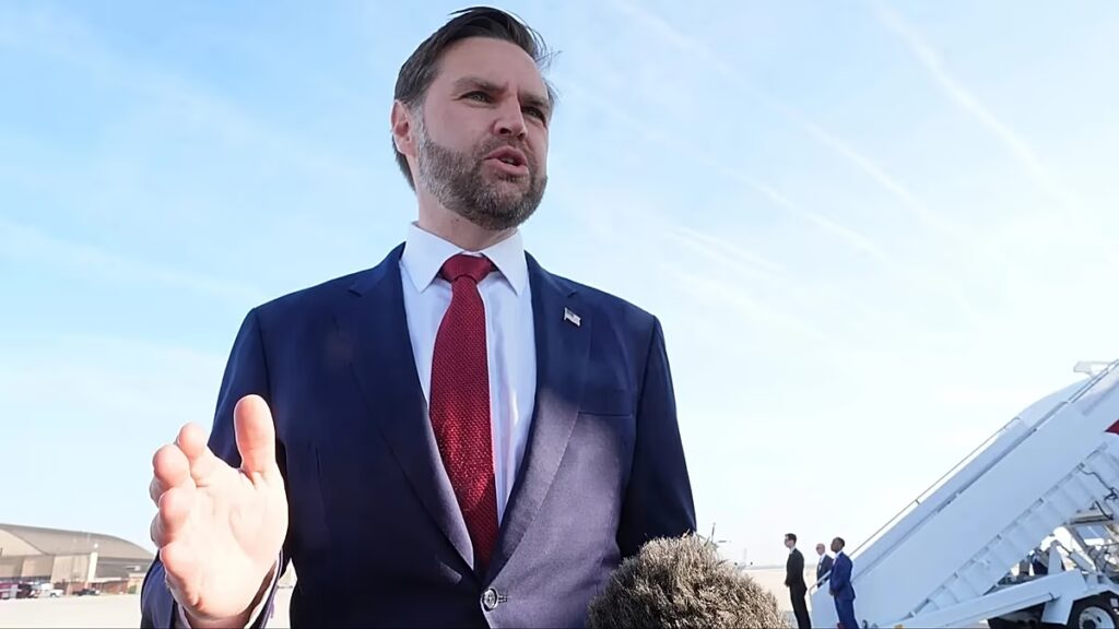 JD Vance figyelmezteti Iránt, hogy ne „játssza el” az Egyesült Államokat a tervezett pakisztáni tárgyalásokon