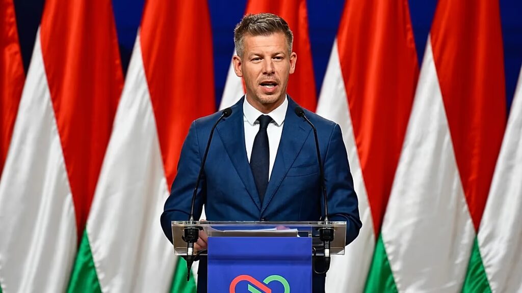 Magyar Péter bizalmas dokumentumok megsemmisítésével vádolja a távozó külügyminisztert