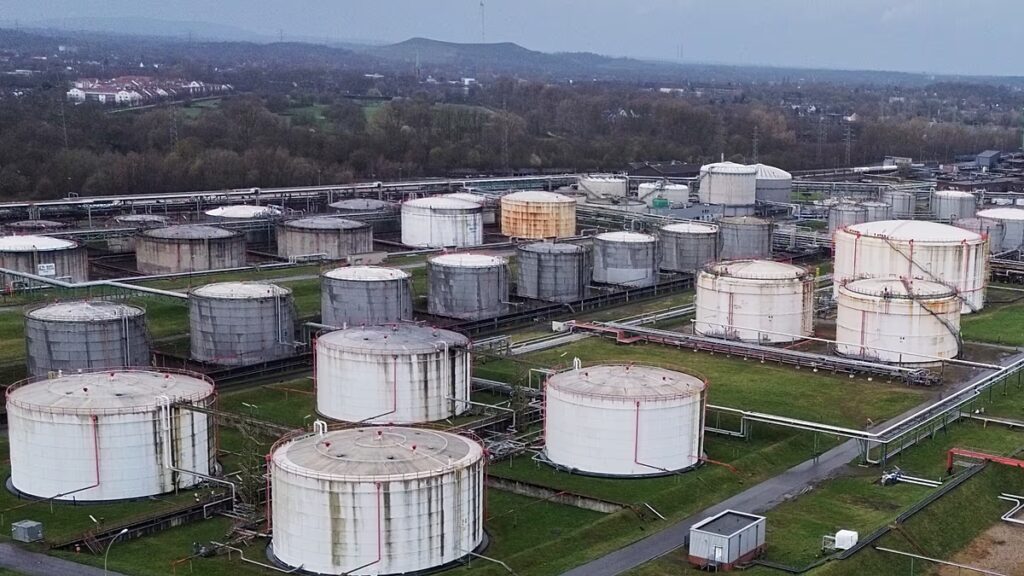 Meddig tarthatnak fenn az EU olajtartalékai?