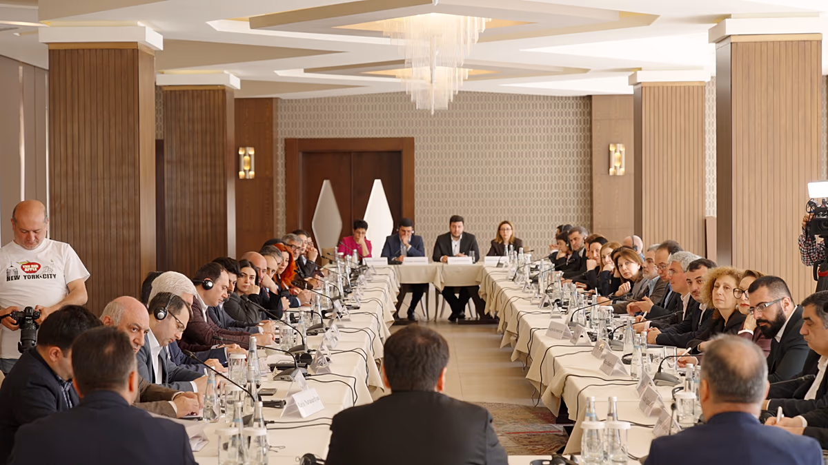 Örményország és Azerbajdzsán civil társadalmak újabb széles körű tárgyalásokat folytatnak a békefolyamat előmozdítása érdekében