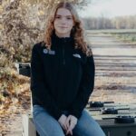 „Egy láb egyenruhában, másik öltönyben”: Hogyan segít egy fiatal német átformálni Európa biztonságát