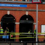 Gyilkossági kísérlettel vádolják a férfit zsidó férfiak késelése miatt Londonban