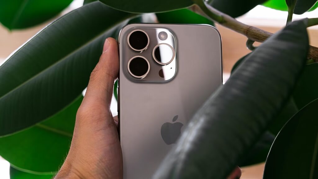 Az iPhone-felhasználók akár 95 dollárt is kaphatnak, miután az Apple 250 millió dolláros Siri-per megegyezik