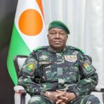 Niger kilenc francia médiát felfüggesztett a közrend állítólagos fenyegetései miatt