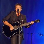 Patrick Bruel francia énekest és színészt több szexuális erőszakkal vádolják