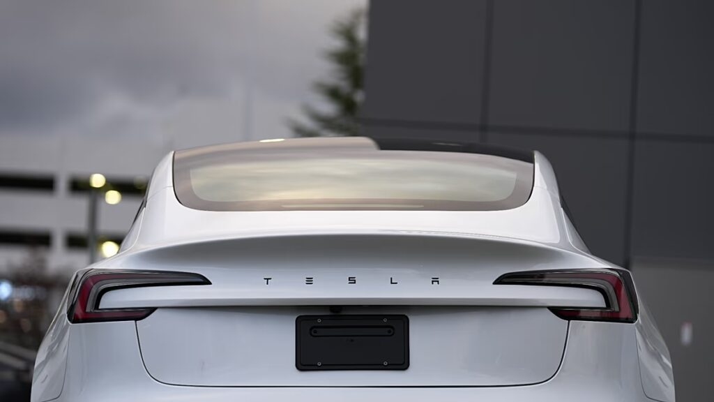 Reális-e Elon Musk vezető nélküli jövőbeli idővonala?