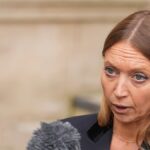"Soha nem lett volna szabad aláírnunk ezt a kereskedelmi megállapodást az Egyesült Államokkal" - mondja vezető EP-képviselő