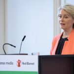Von der Leyen szerint az EU idén nyáron javasolhatja a közösségi média betiltását a gyermekek számára