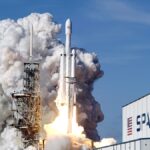 A SpaceX tőzsdei bevezetési árat határoz meg, 1,75 milliárd dollárra értékelve a céget a rekord debütálás előtt