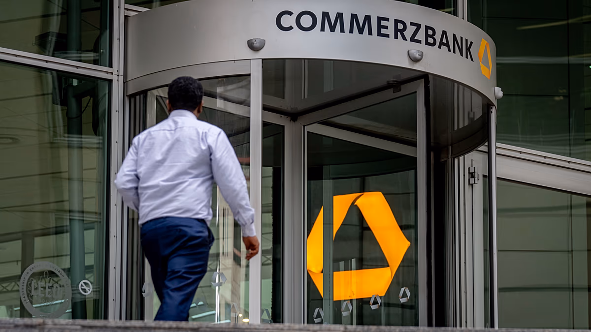 Németország blokkolja az UniCredit Commerzbank ajánlatát, de a részvény árfolyama szárnyal