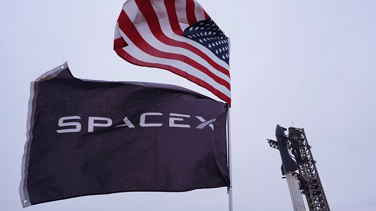 A SpaceX a történelem legnagyobb nyilvános ajánlata után debütál a Nasdaq-ban