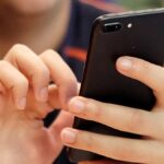 Egyre többen választják a ChatGPT-t a terápia helyett, és a szakértők aggódnak